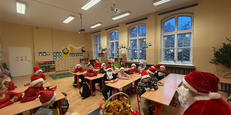 Powiększ grafikę: Mikołajki w Piętnastce