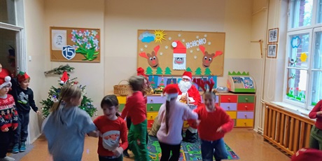 Powiększ grafikę: Mikołajki w Piętnastce