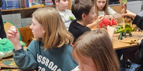 Powiększ grafikę: Dzień Dinozaura