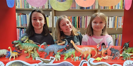 Powiększ grafikę: Dzień Dinozaura