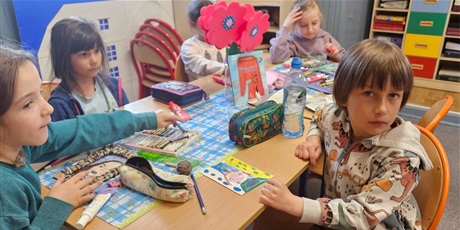 Powiększ grafikę: Dzień Matki w bibliotece