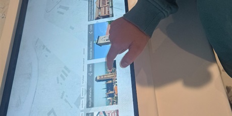 Powiększ grafikę: uczniowie klasy Va w czasie warsztatów