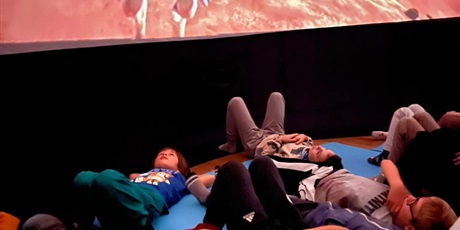 Powiększ grafikę: idealna planeta