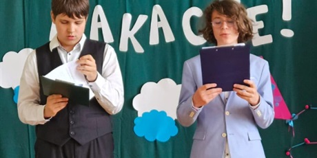 Powiększ grafikę: pożegnanie klasy ósmej