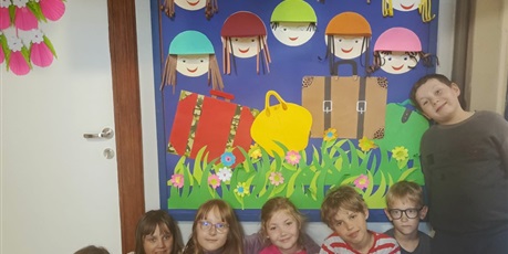 Powiększ grafikę: świetlica szkolna ogłasza wakacje!